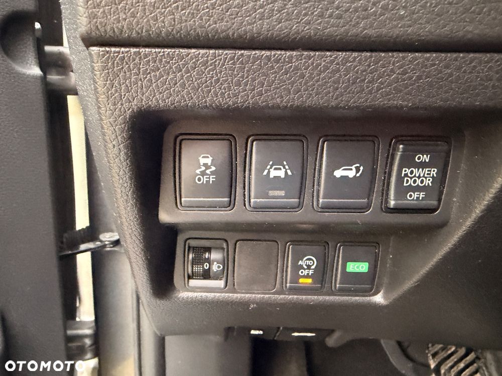 Nissan X-Trail 1.6 dCi Xtronic 360 - 11