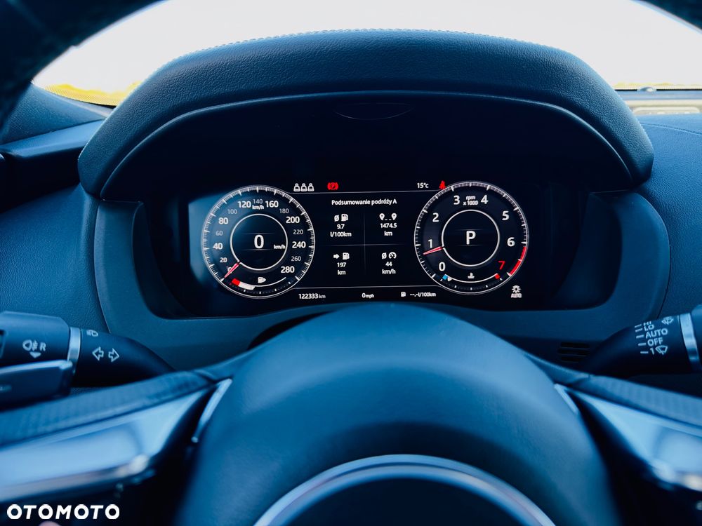 Jaguar XE 2.0 P300 AWD R-Dynamic S - 27
