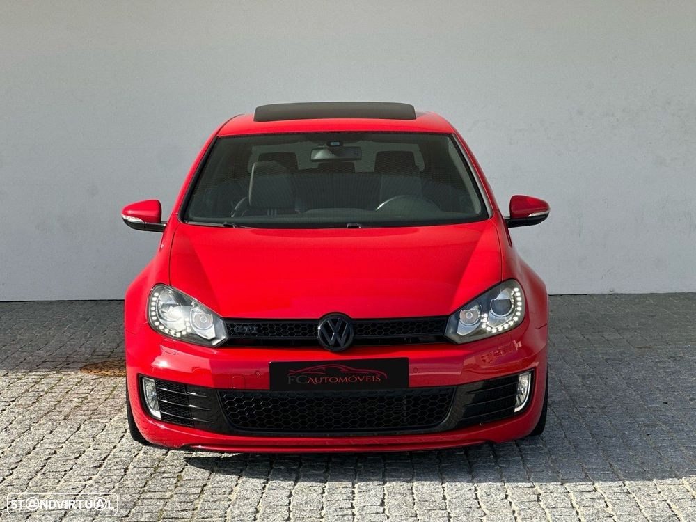 VW Golf 2.0 GTI DSG adidas - 10