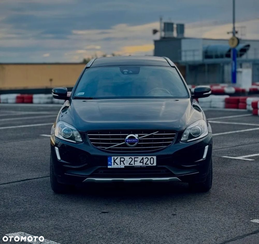 Volvo XC 60 D4 AWD Summum - 2