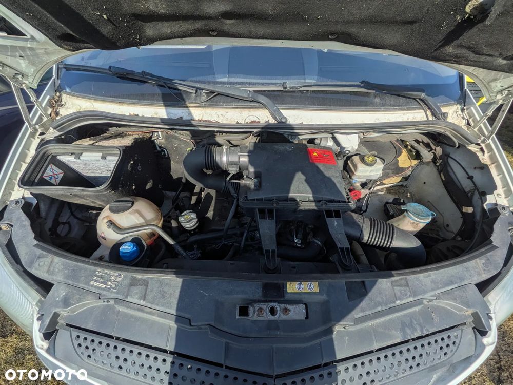 Mercedes-Benz Sprinter - 30