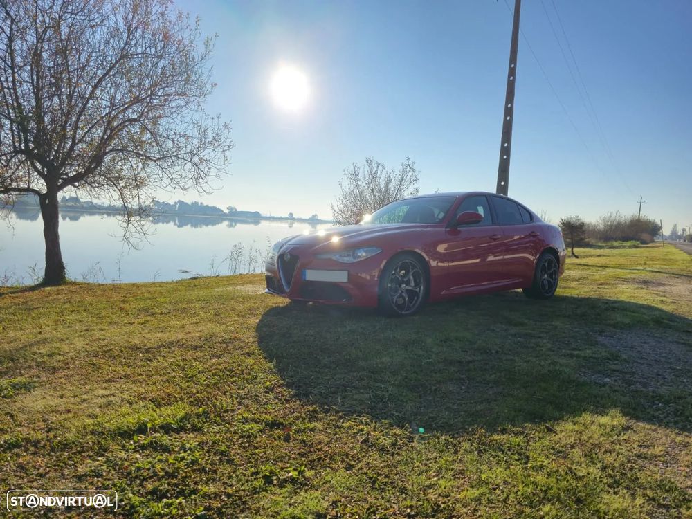 Alfa Romeo Giulia - 1