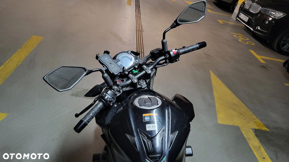 Kawasaki Z - 7