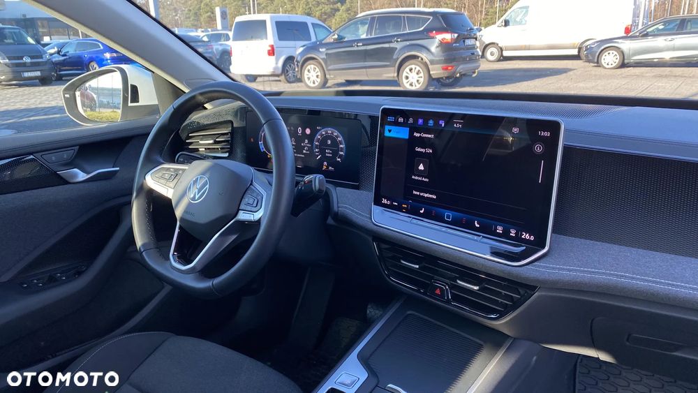 Volkswagen Passat - 20