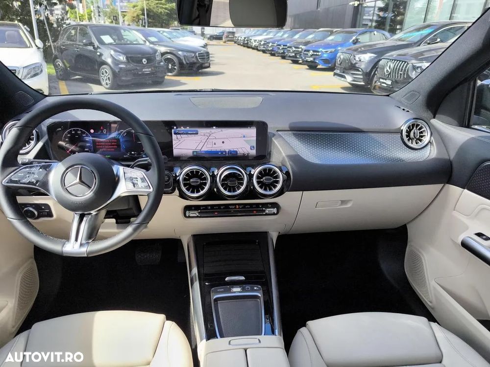 Mercedes-Benz GLA 250 e - 10