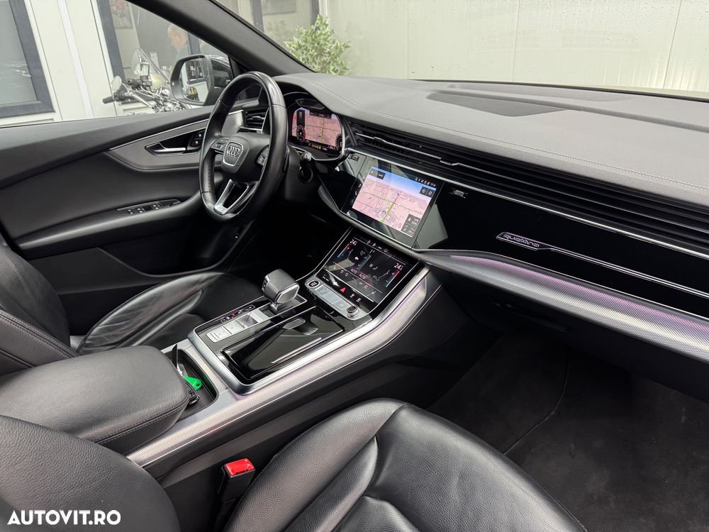 Audi Q8 3.0 55 TFSI quattro Tiptronic MHEV - 24