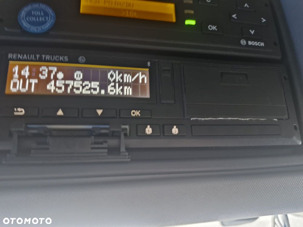 Renault T480 - 10