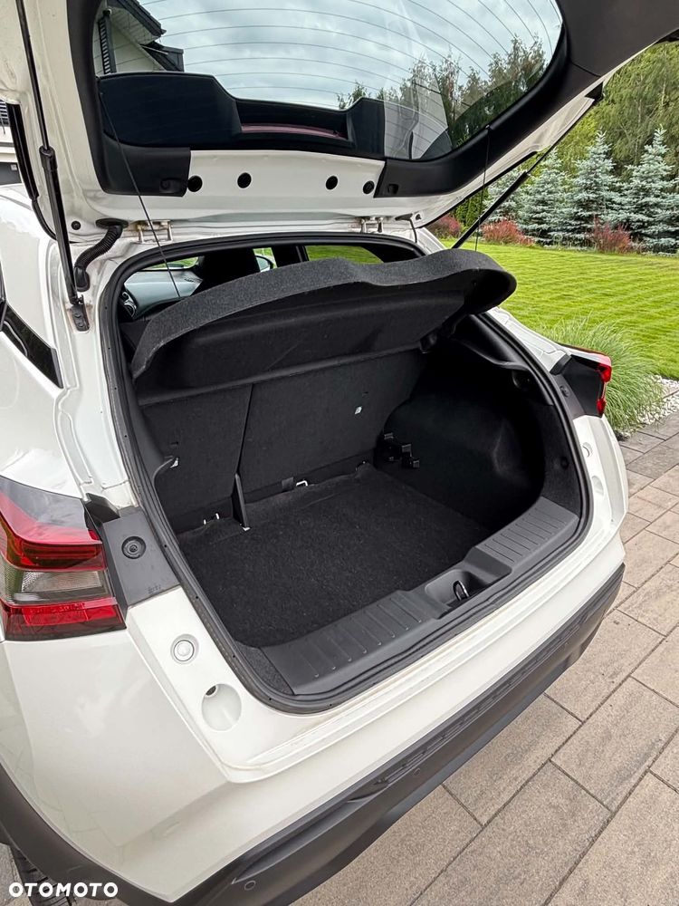 Nissan Juke 1.0 DIG-T N-Connecta DCT - 10
