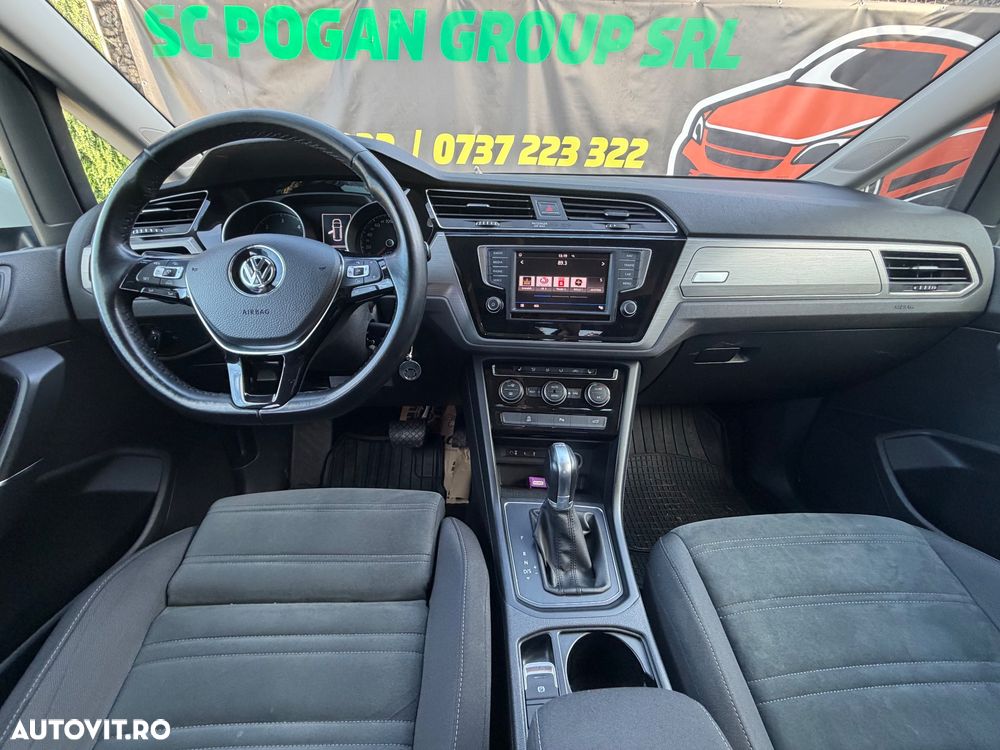 Volkswagen Touran - 5