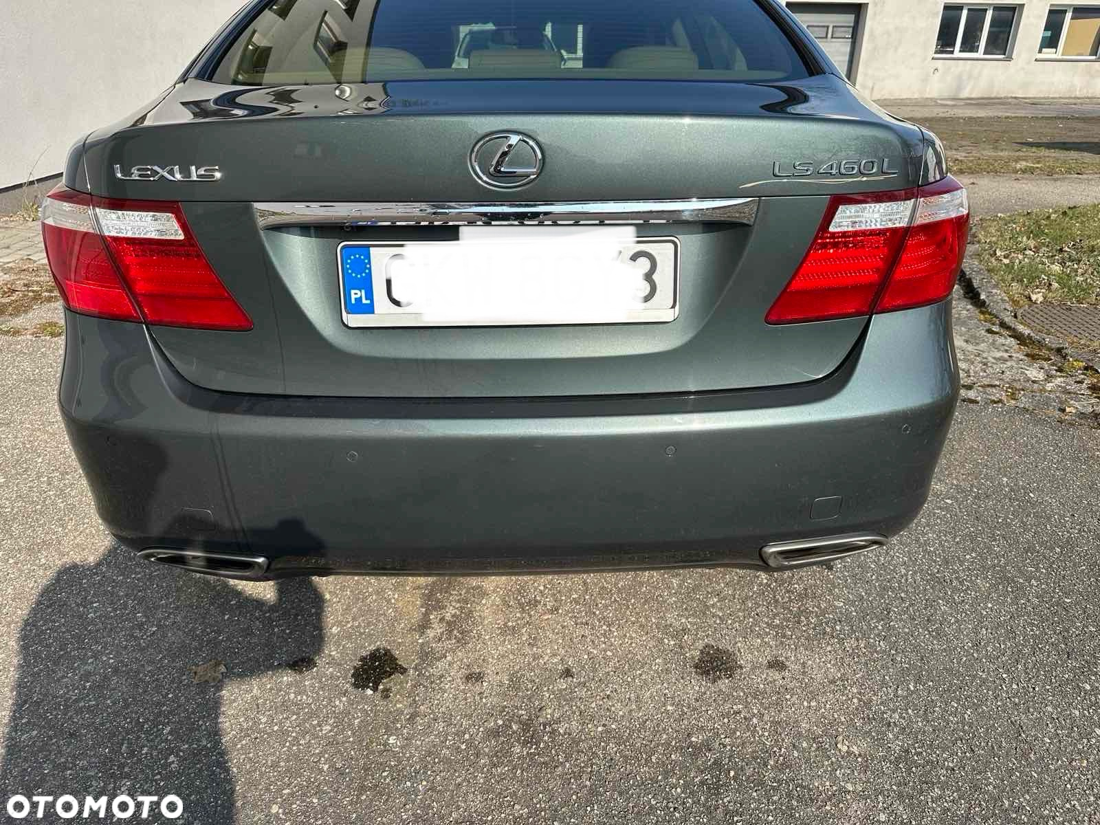 Lexus LS - 6