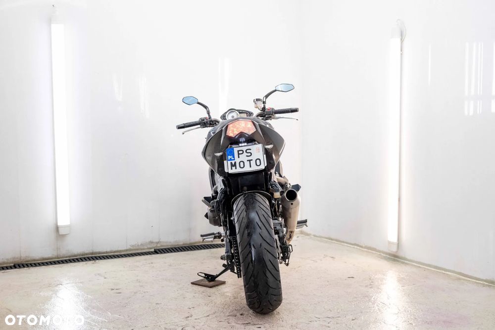 Kawasaki Z - 8