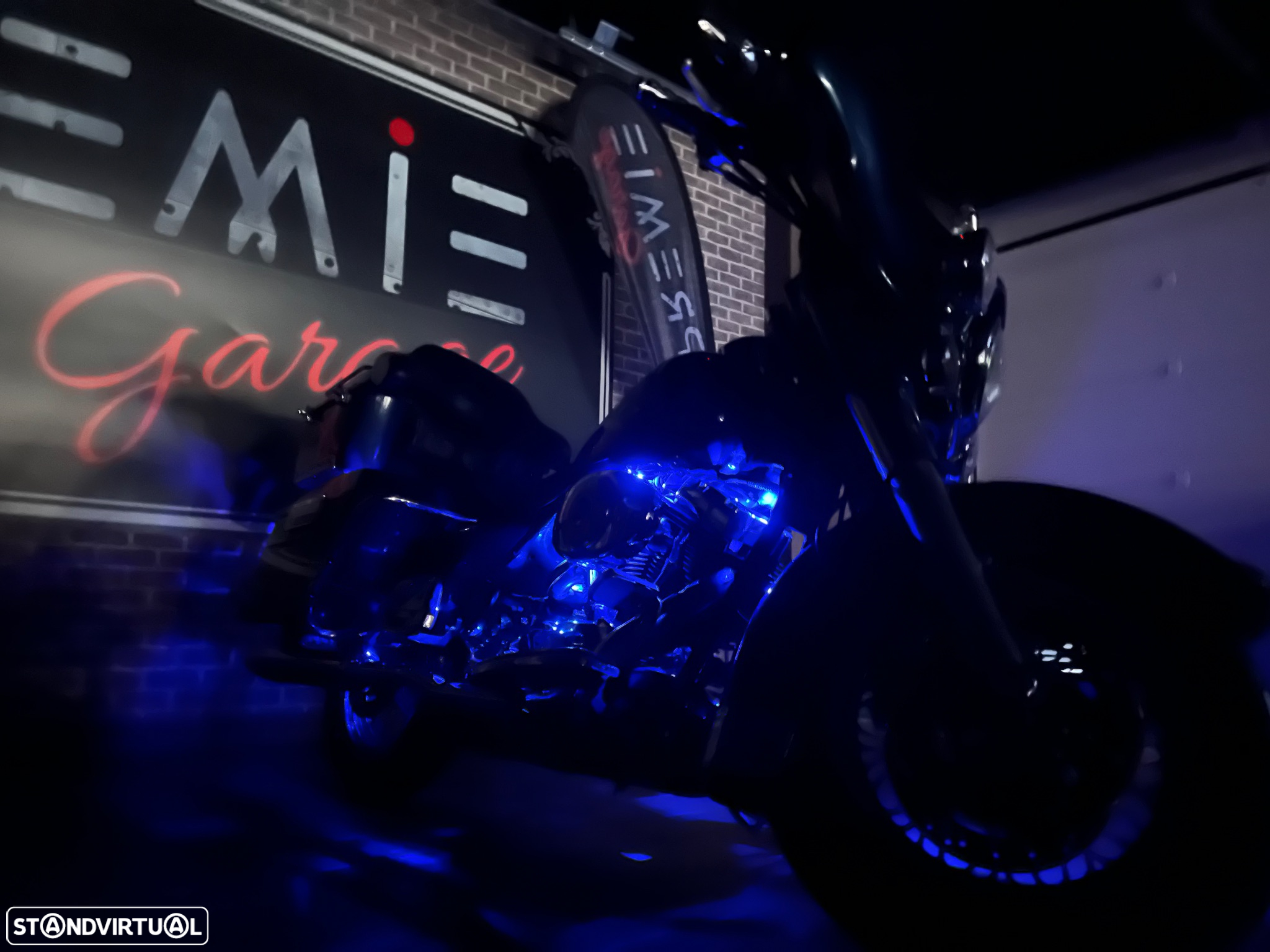 Harley-Davidson Electra - 16