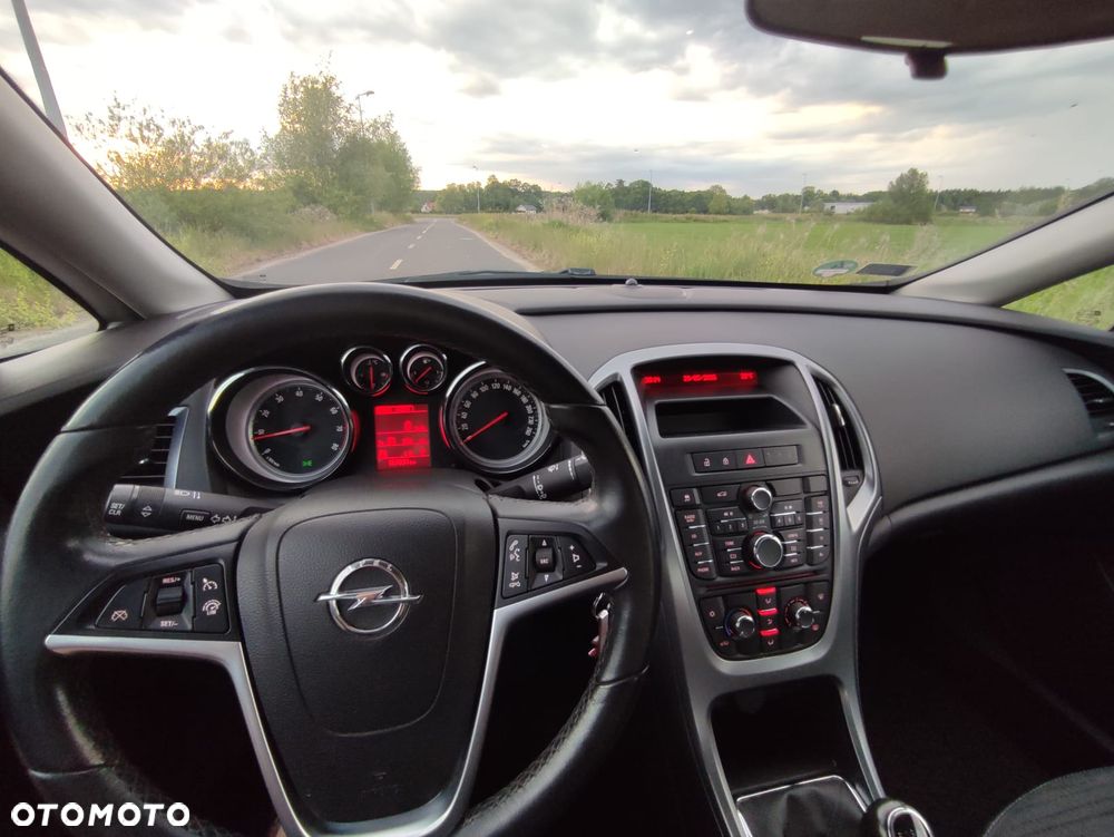 Opel Astra 1.6 Active - 8