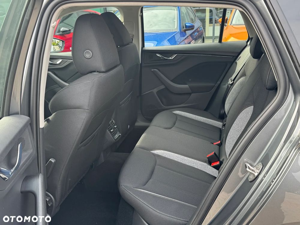Skoda Scala 1.0 TSI Edition 130 - 12