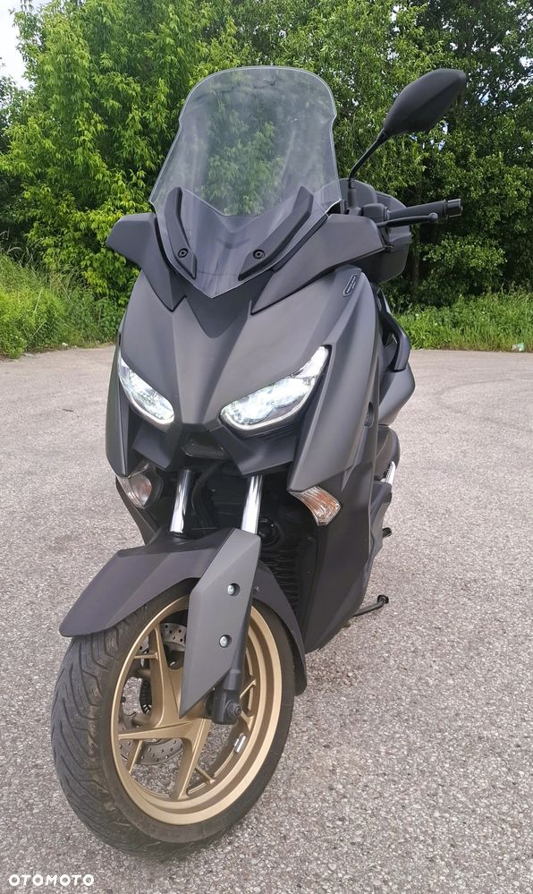 Yamaha X-max - 1