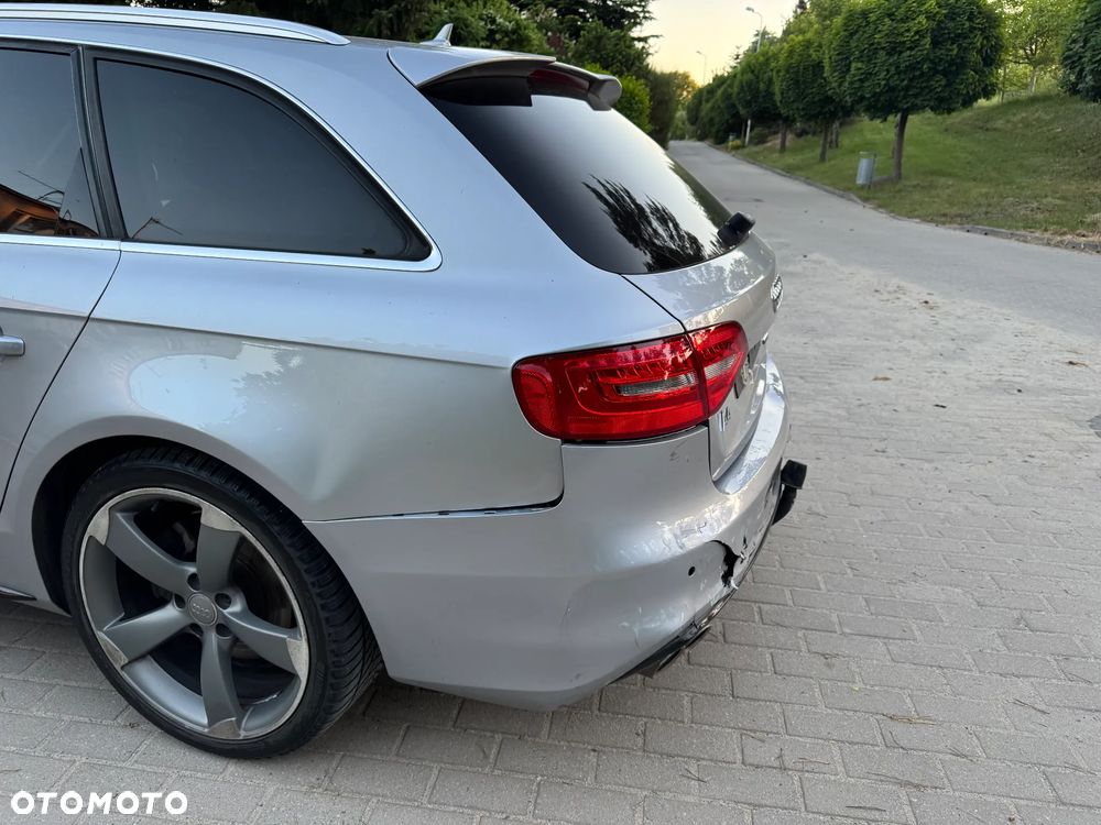 Audi A4 Avant 2.0 TDI DPF quattro S line Sportpaket - 9