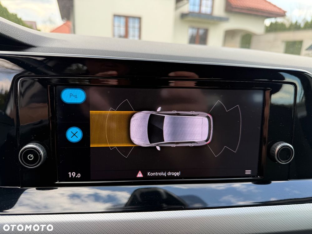 Volkswagen Golf 2.0 TDI - 32