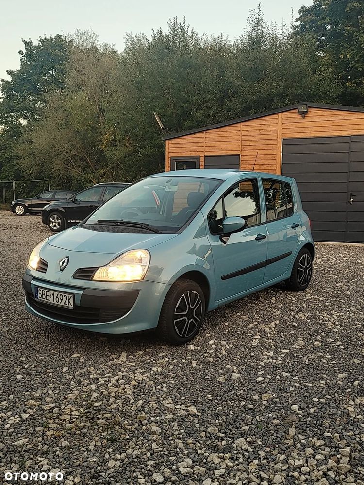 Renault Modus - 10