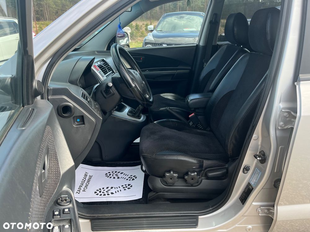 Hyundai Tucson 2.0 CRDi 2WD GLS - 8