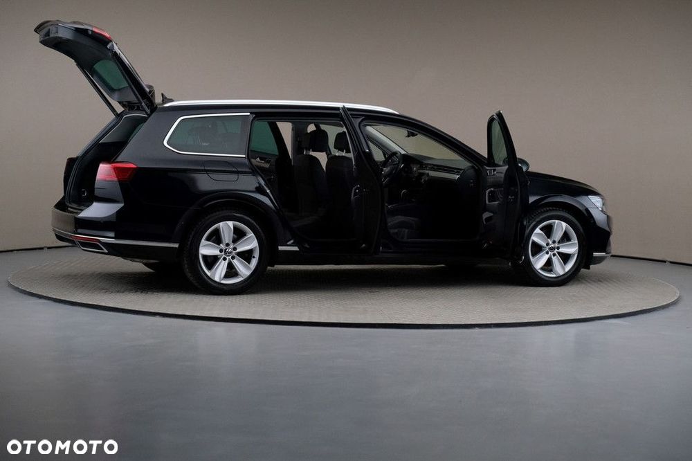 Volkswagen Passat Variant 2.0 TSI Elegance DSG - 6