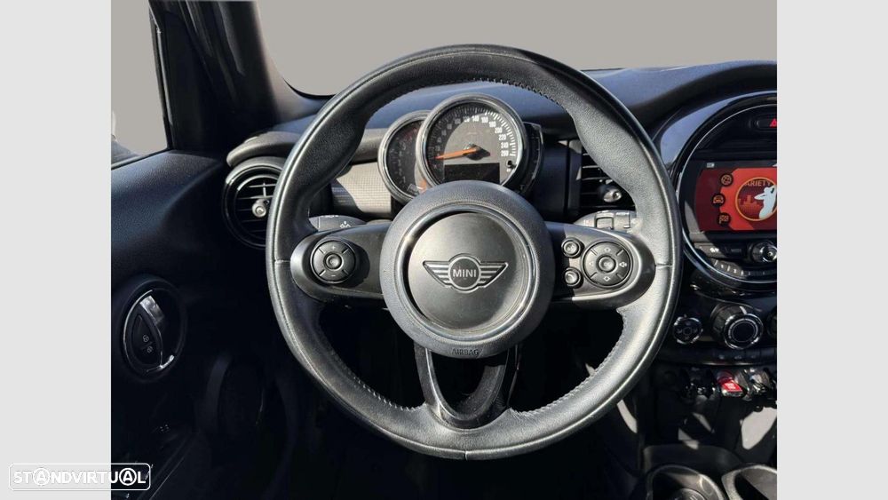 MINI 5 Portas Cooper D - 15