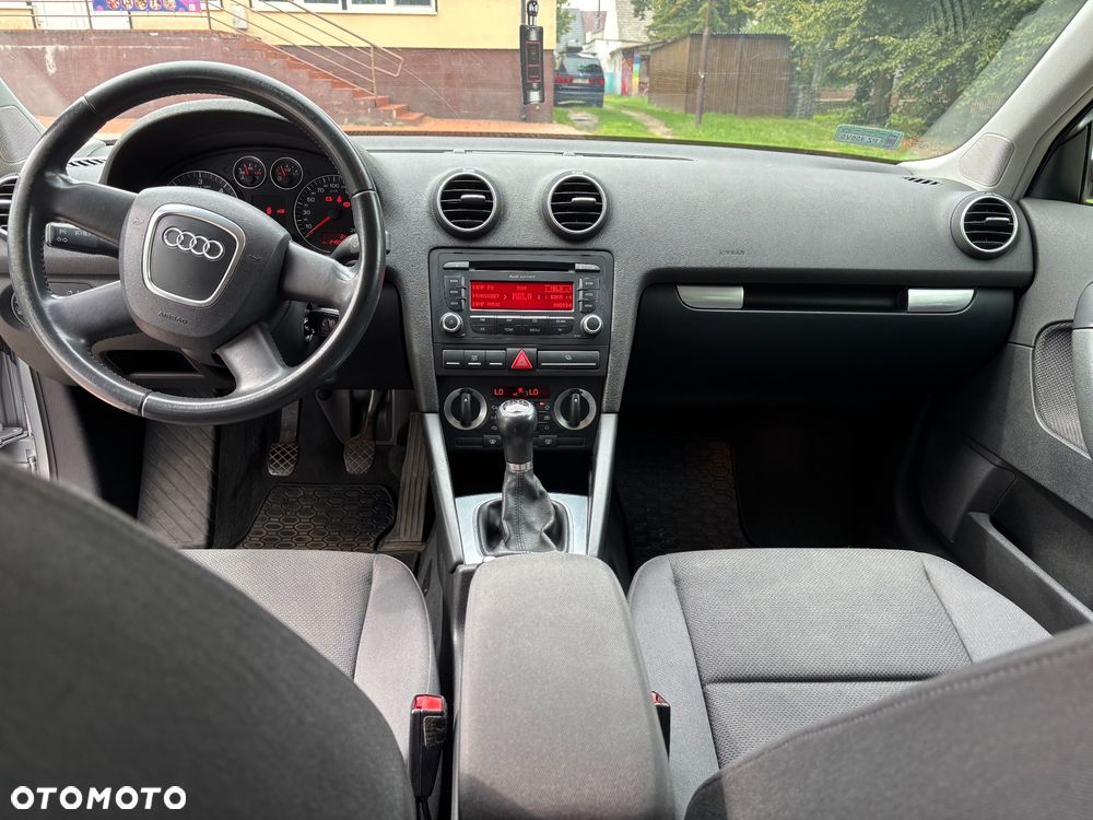 Audi A3 Sportback - 18