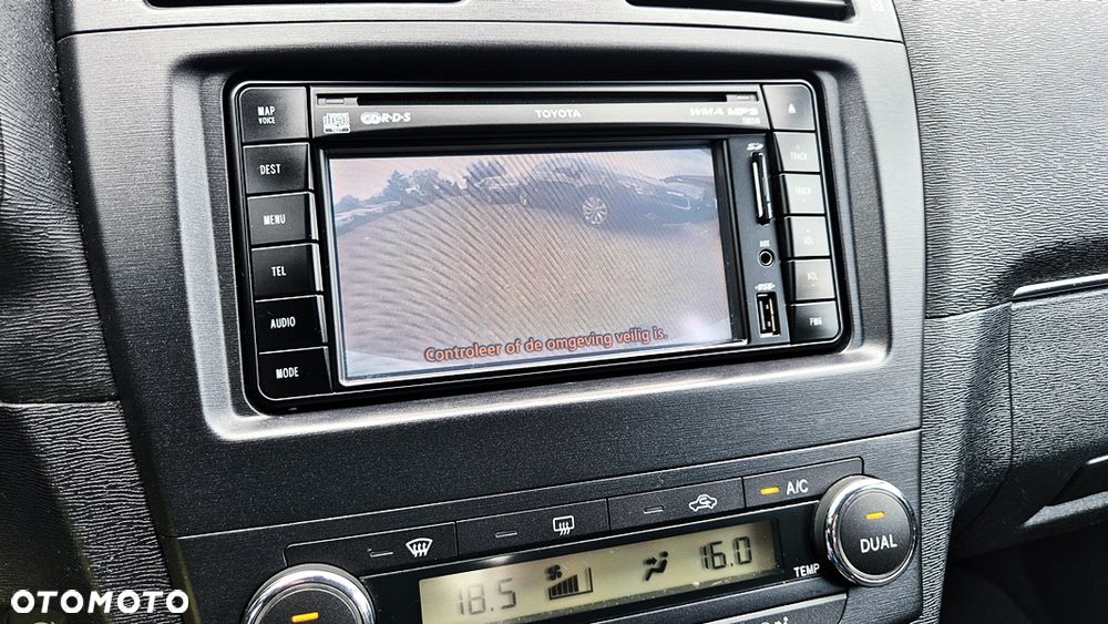Toyota Avensis 2.0 Sol plus NAVI - 40