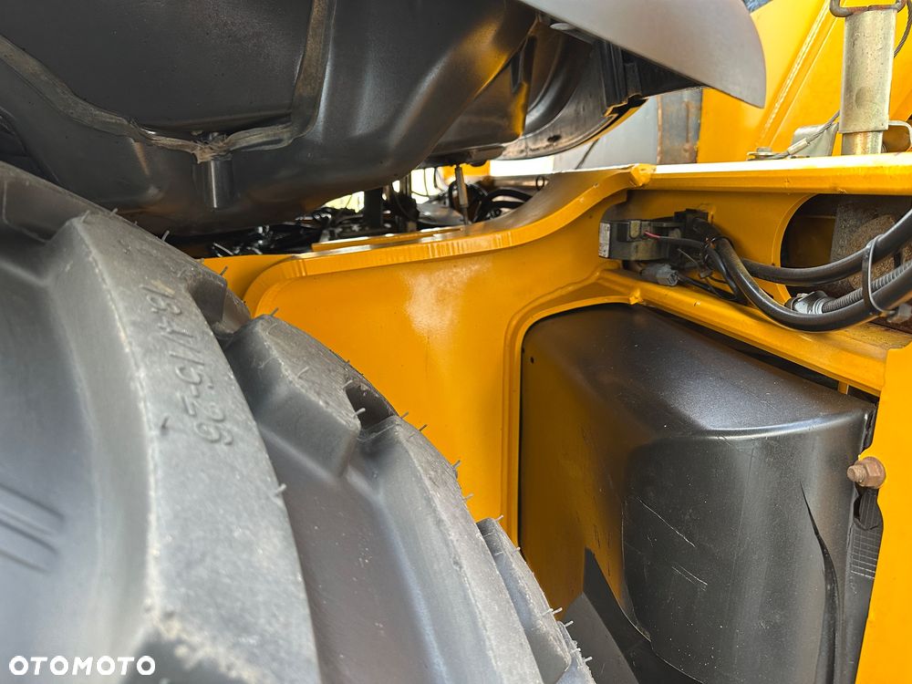 JCB 3CX Contractor - 7