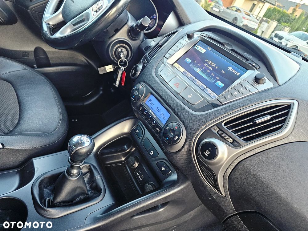 Hyundai ix35 2.0 CRDi Premium 2WD - 40