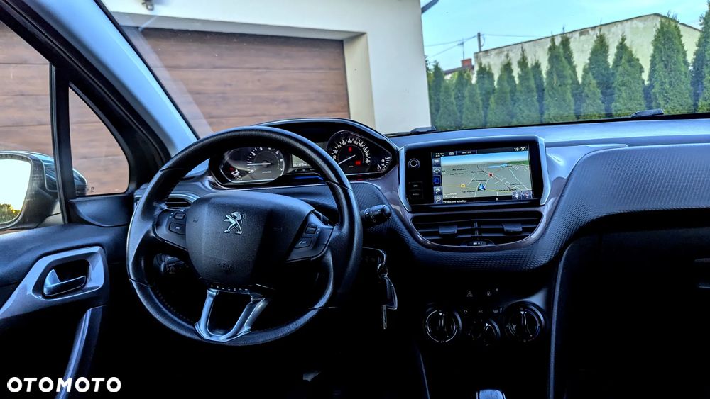 Peugeot 2008 PureTech 82 Style - 31