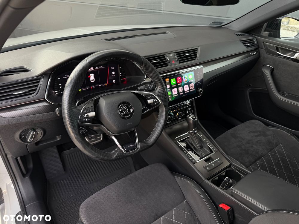 Skoda Superb 2.0 TDI SCR Sportline DSG - 20