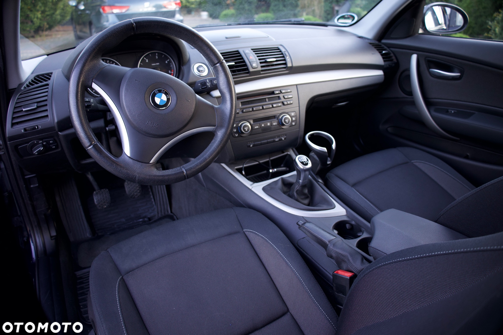 BMW Seria 1 116d - 8