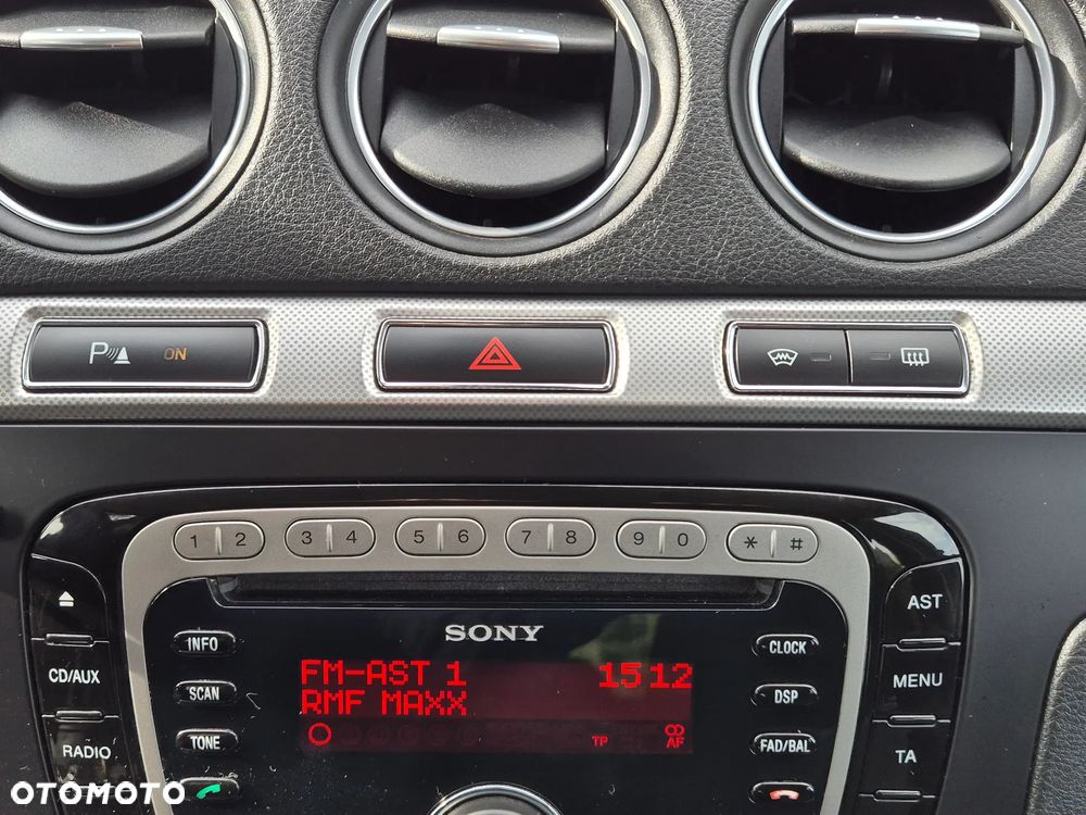 Ford Galaxy 1.6 T Trend - 12