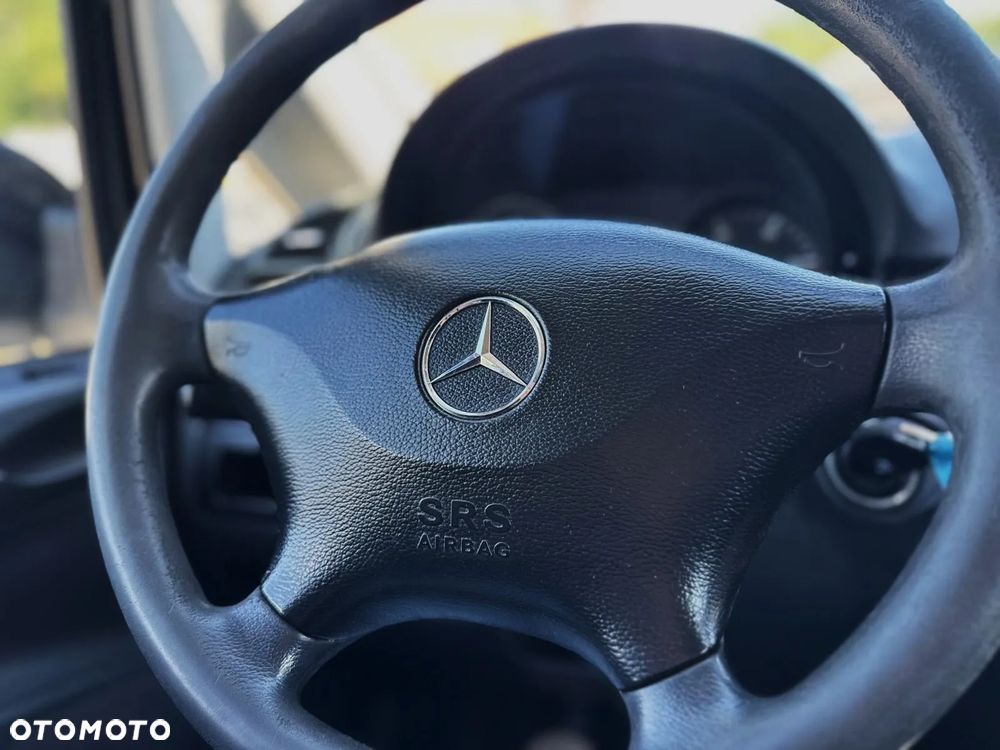 Mercedes-Benz VITO - 10