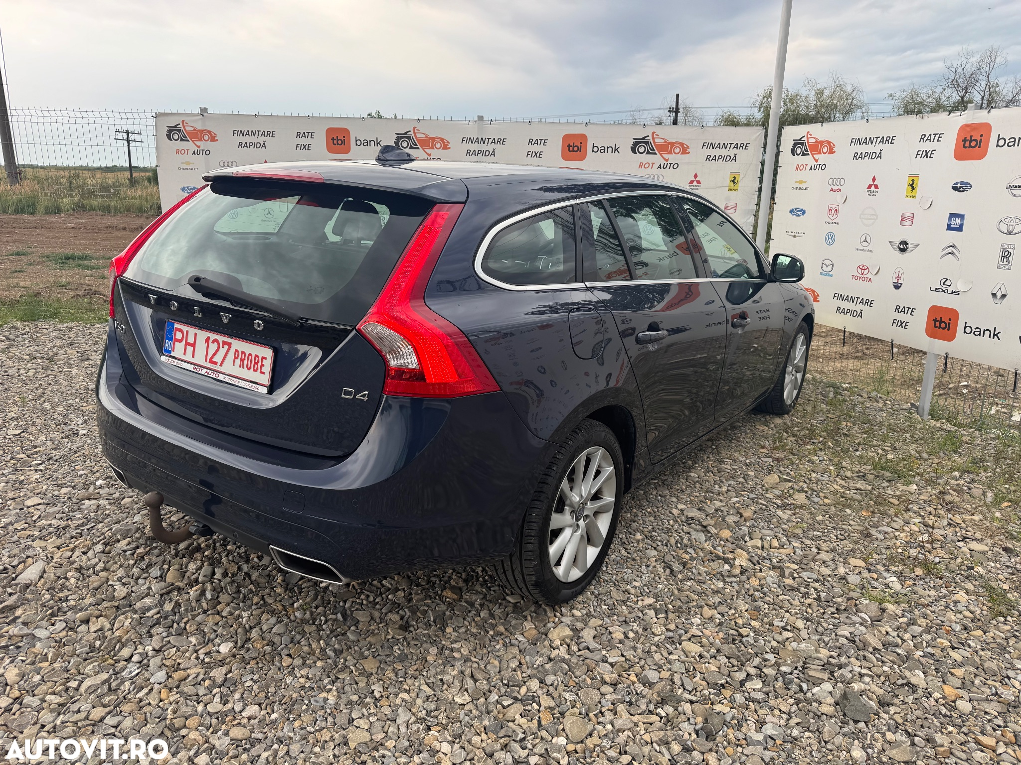 Volvo V60 D4 AWD Geartronic Momentum - 5