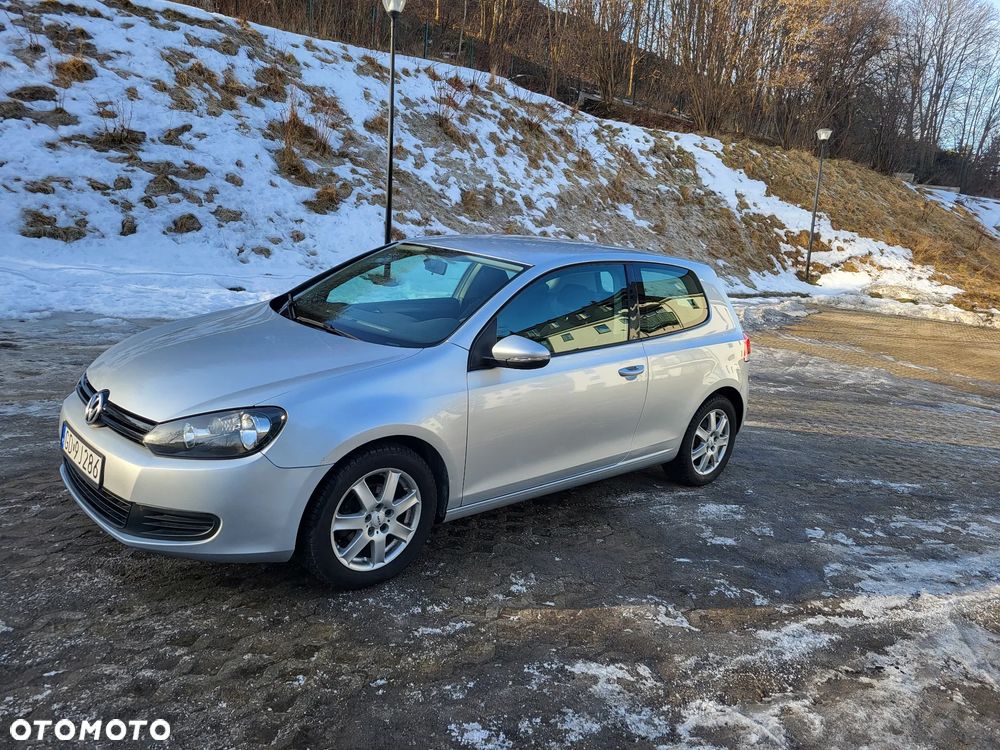 Volkswagen Golf - 22