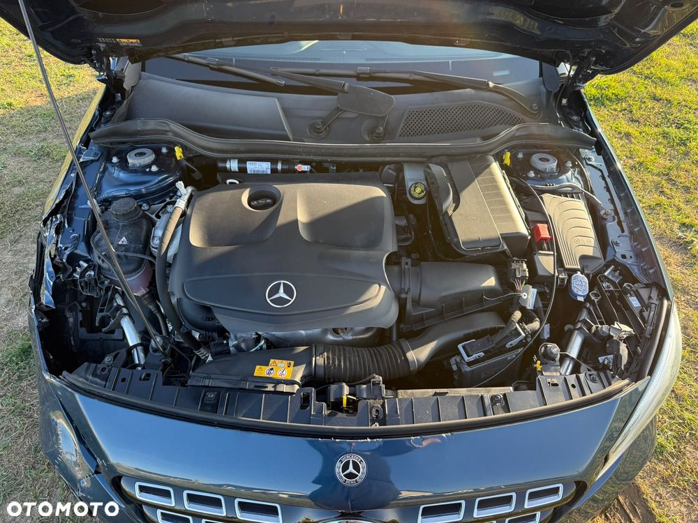 Mercedes-Benz GLA 200 7G-DCT Activity Edition - 23