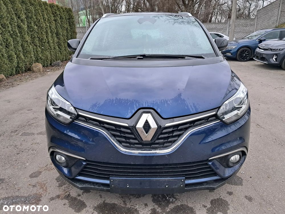 Renault Grand Scenic - 8