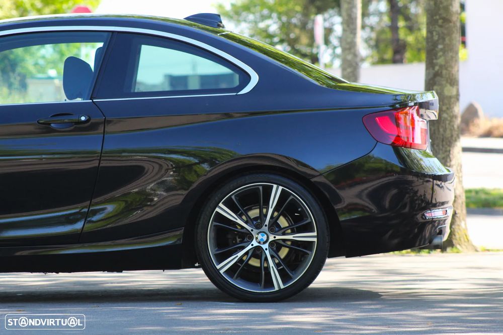 BMW 218 d Coupe Line Sport - 15