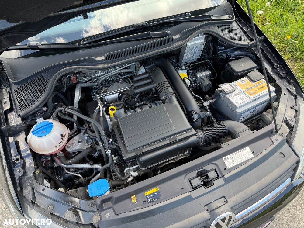 Volkswagen Polo 1.2 TSI Blue Motion Technology Lounge - 16