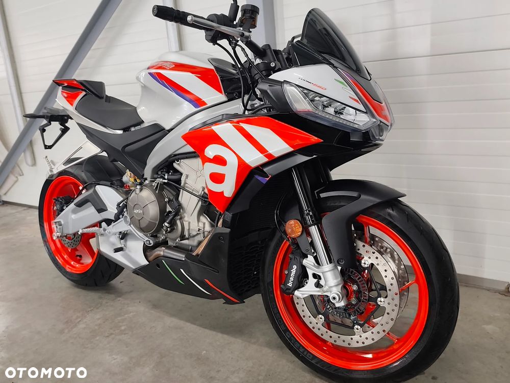 Aprilia Tuono