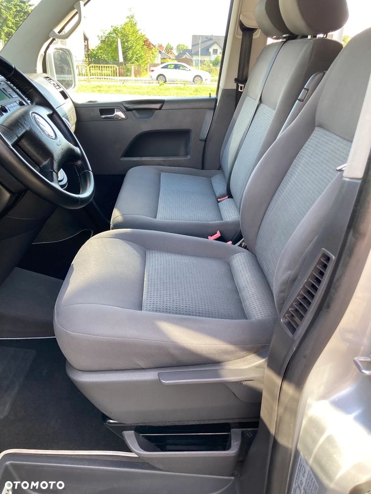 Volkswagen Caravelle L2 - 11
