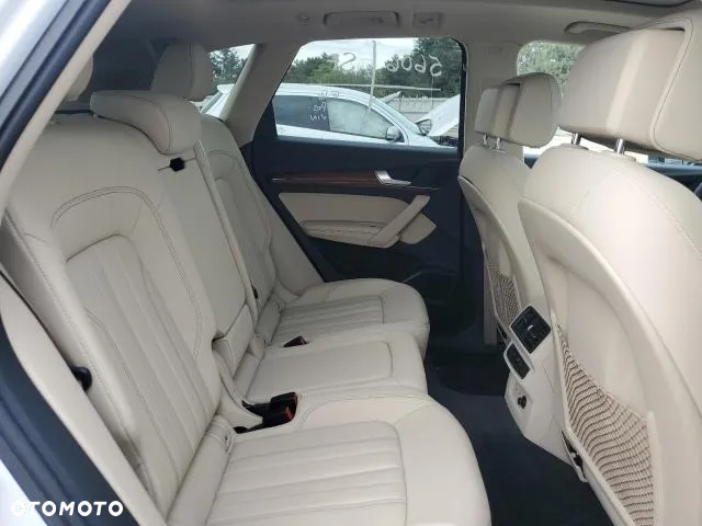 Audi Q5 - 10