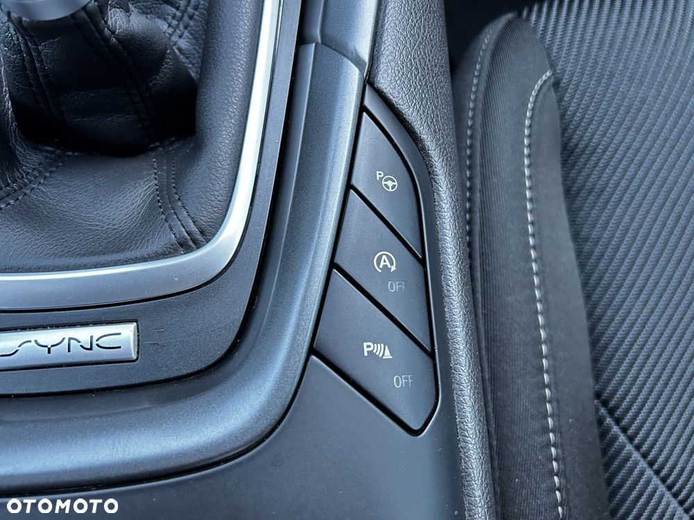 Ford Mondeo - 30