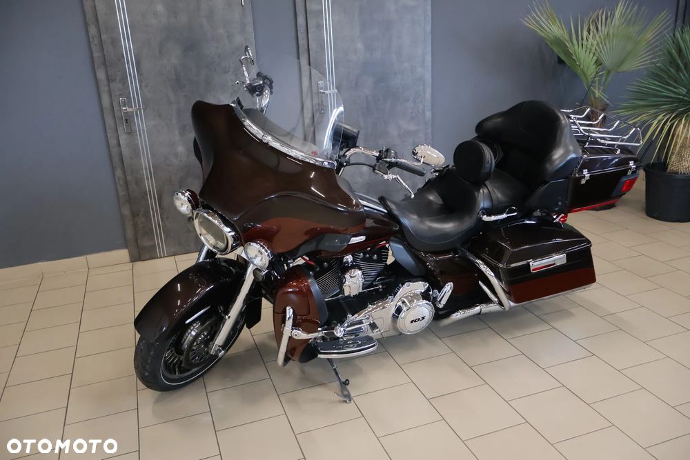 Harley-Davidson Touring Electra Glide - 18