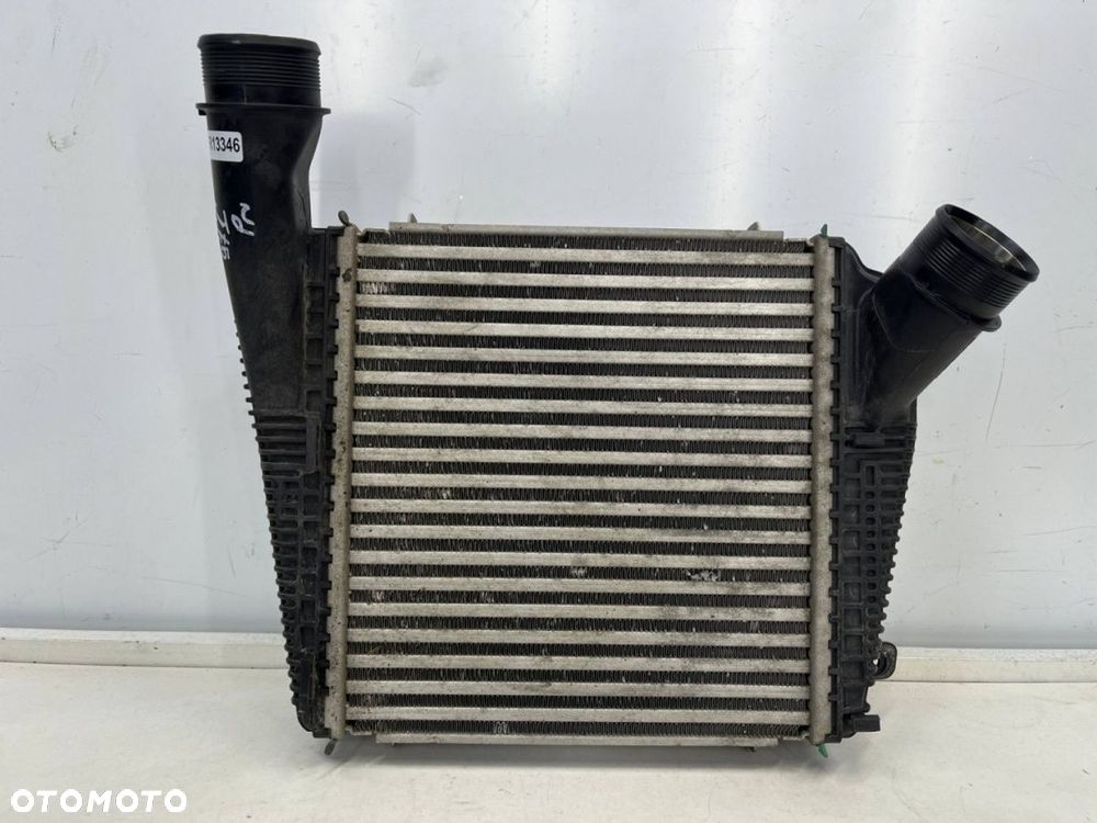 Chłodnica intercoolera Porsche Panamera II 971 4s 2.9 V6 T prawy intercooler oryginał 971145804h - 1