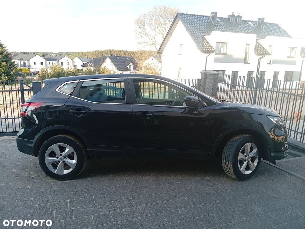 Nissan Qashqai 1.5 dCi N-Connecta - 7