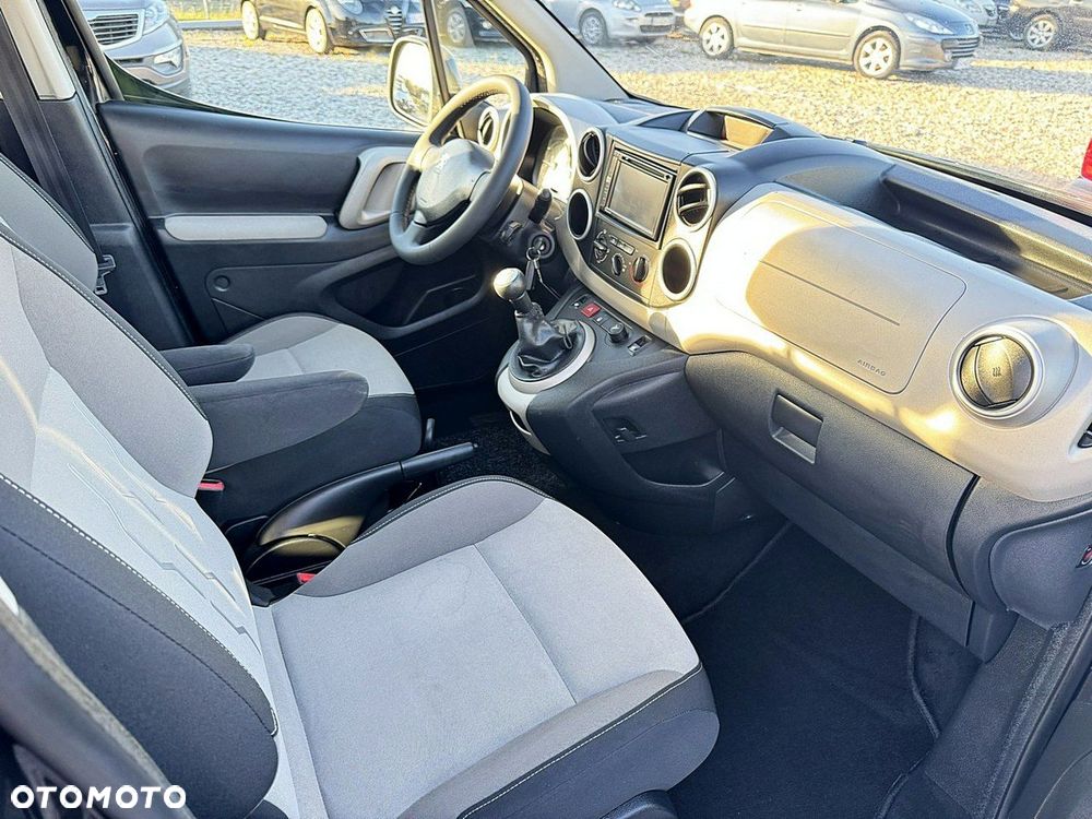 Peugeot Partner - 11