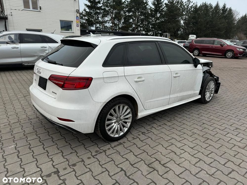 Audi A3 Sportback - 7