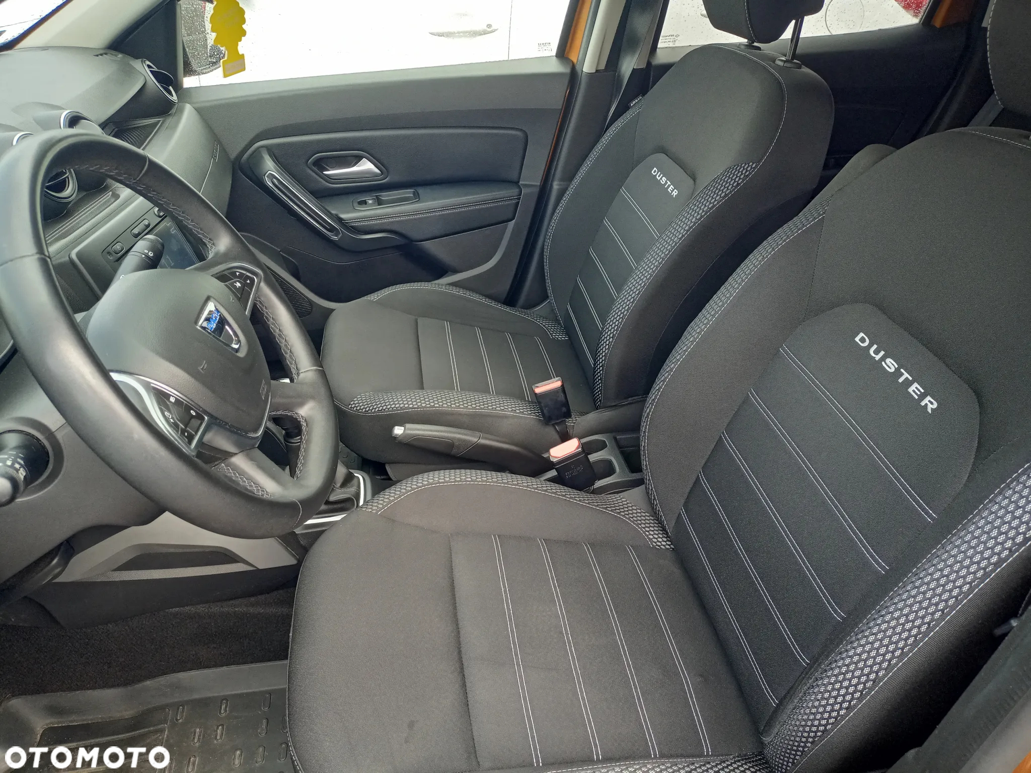 Dacia Duster 1.6 SCe S&S - 3